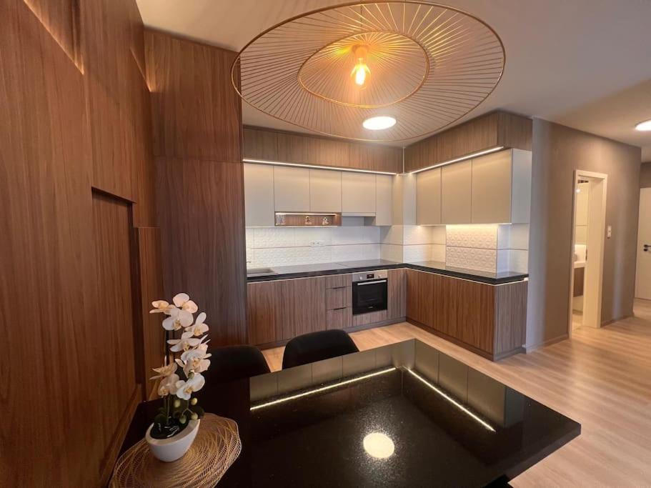 Karzo Property Lk 206 Budapest Kültér fotó